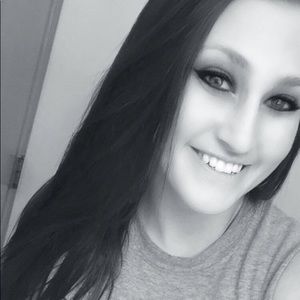 Meet your Posher, Ramie